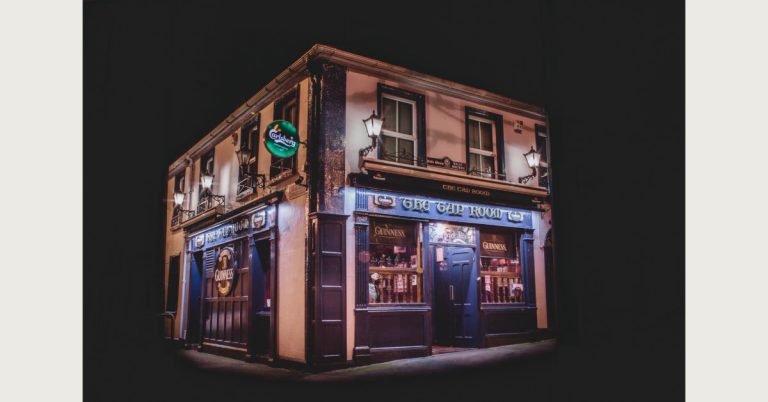 The Tap Room: Ballybricken’s Finest Family-Owned Local